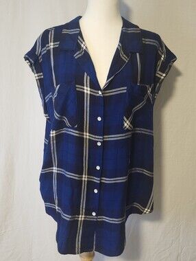 JACHS Girlfriend Blue Plaid Shirt with Navy Accents